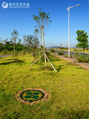 湘江南路风光带艺术井盖案例